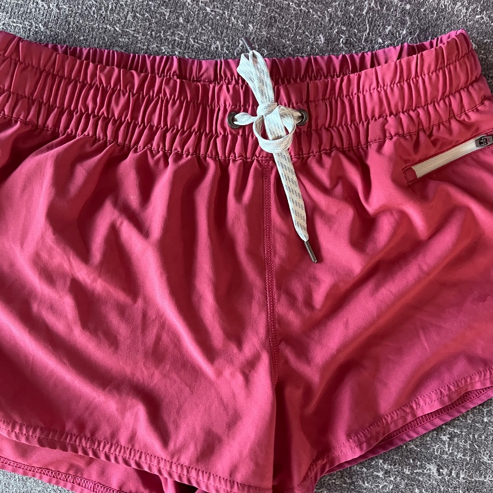 Vuori women’s shorts